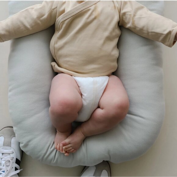 NWOT Snuggle Me Infant Lounger | Sage - Picture 1 of 5